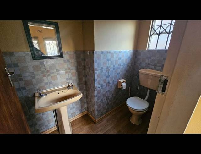 3 BEDROOM TOWNHOUSE FOR SALE IN BIRCHLEIGH NORTH